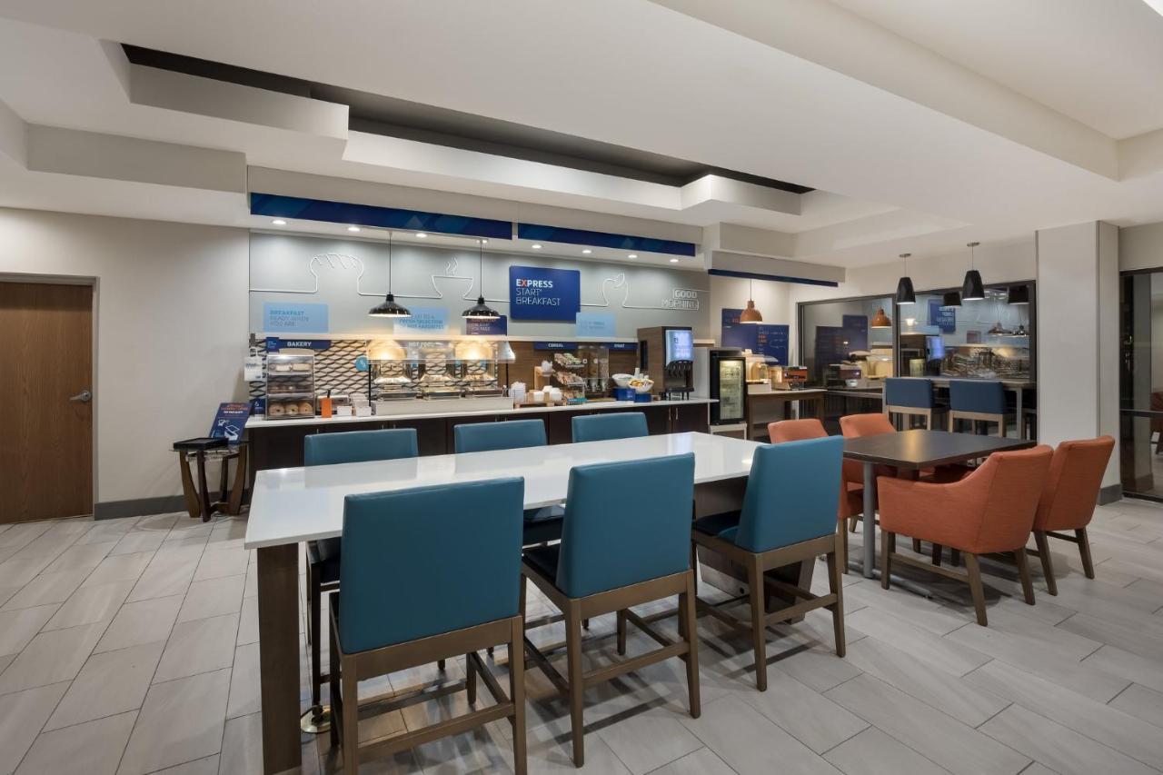 Holiday Inn Express Hotel & Suites Perry, An Ihg Hotel Екстериор снимка